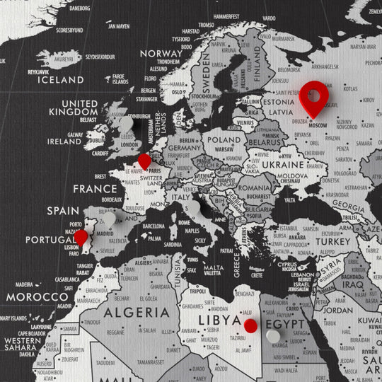 Magnetic Canvas World Map – Black & White Edition
